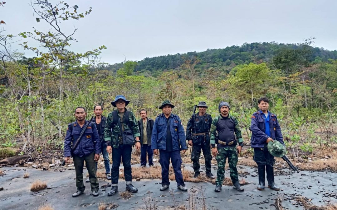 ลาดตระเวนเฝ้าระวังไฟป่าและสำรวจช่องทางธรรมชาติ บ้านโนนแถลง