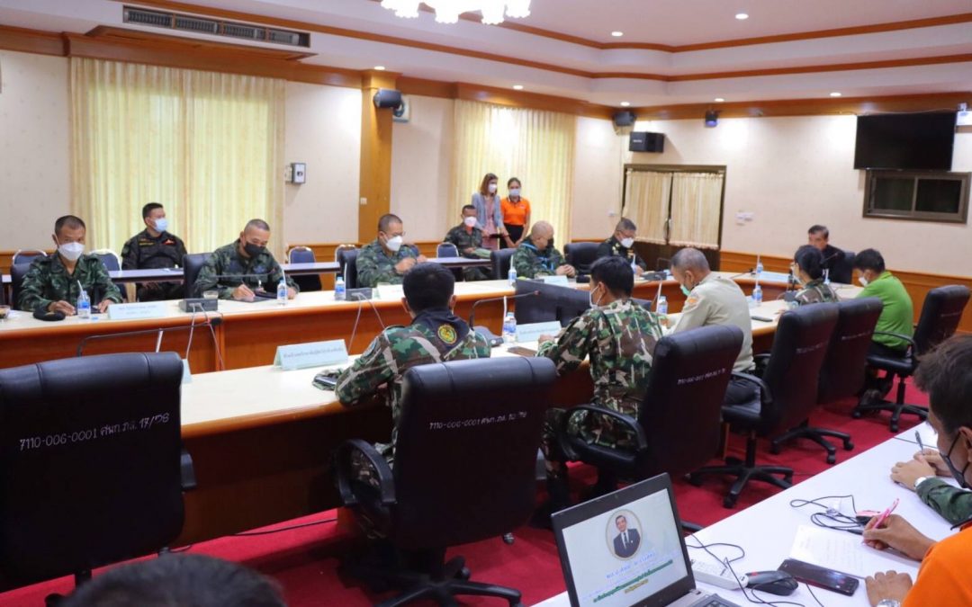 วันที่ 30 มิถุนายน 2565 เขตรักษาพันธุ์สัตว์ป่าพนมดงรัก ประชุมการเสริมสร้างความเข้าใจด้านความมั่นคงของป่าไม้ตามแนวชายแดน ด้านประเทศกัมพูชา