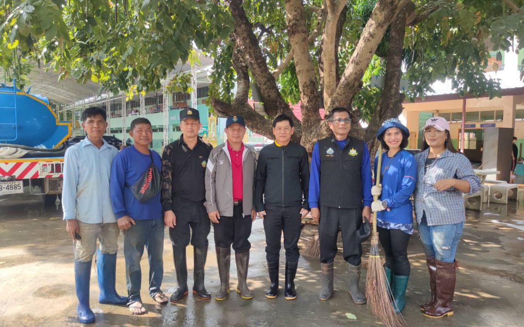 วันที่ 1 พฤศจิกายน 2565 ทส.ช่วยเหลือผู้ประสบภัยน้ำท่วม จากพายุ “โนรู” ท้องที่จ.ศรีสะเกษและ จ. อุบลราชธานี