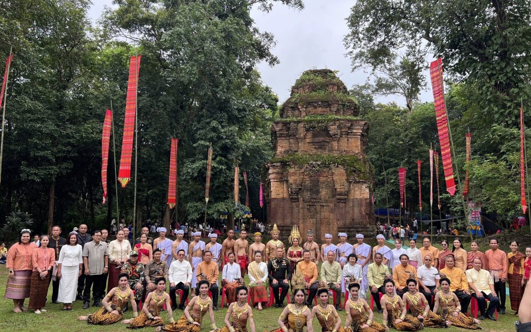 สบอ.9 (อุบลราชธานี) ร่วมโครงการสืบสานประเพณีบวงสรวงปราสาทโดนตวล จังหวัดศรีสะเกษ