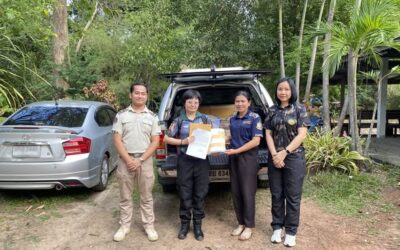 สบอ.9 (อุบลราชธานี) ส่งมอบตัวอย่างพันธุ์ไม้ประดู่เพื่อจัดทำฐานข้อมูลพันธุกรรมไม้ประดู่ รองรับงานป้องกันและปราบปรามคดีด้านอาชญากรรมป่าไม้